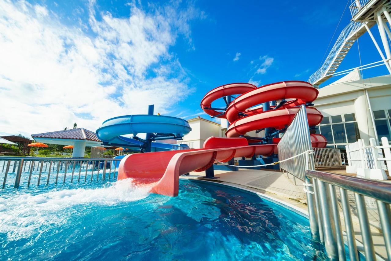 Sheraton Okinawa Sunmarina Resort Onna Bagian luar foto