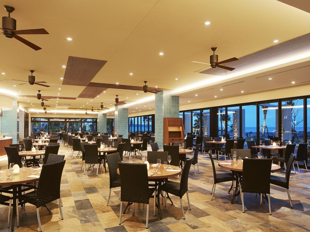 Sheraton Okinawa Sunmarina Resort Onna Bagian luar foto