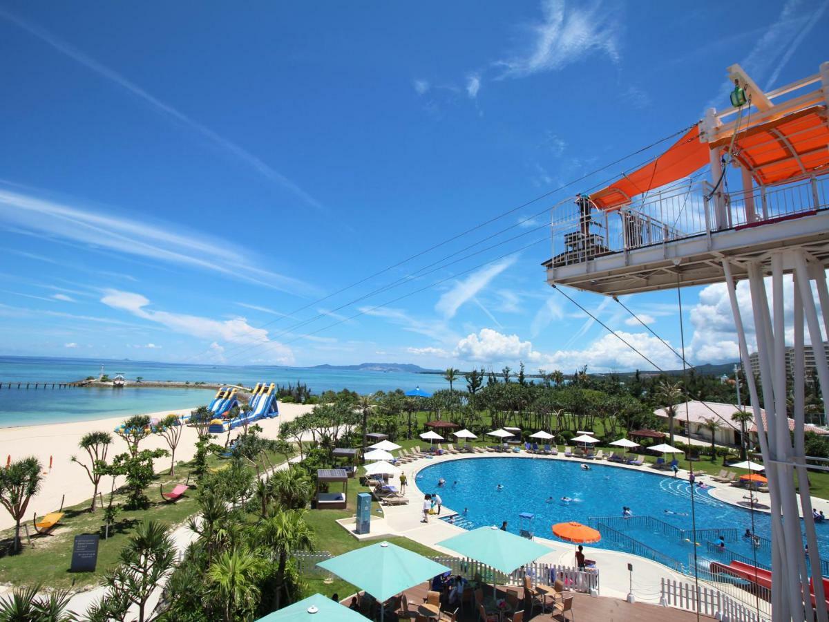 Sheraton Okinawa Sunmarina Resort Onna Bagian luar foto