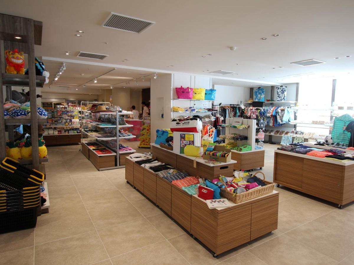 Sheraton Okinawa Sunmarina Resort Onna Bagian luar foto