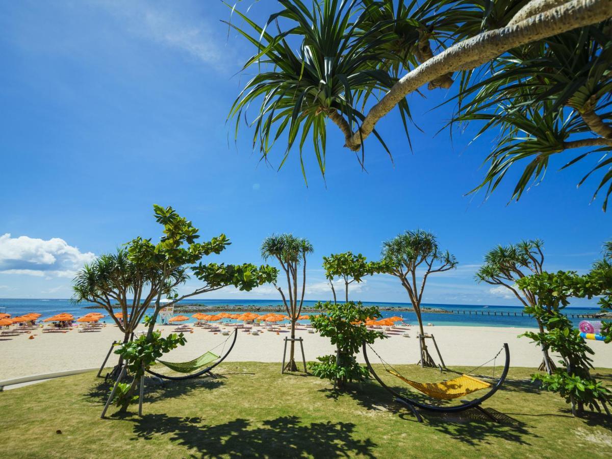 Sheraton Okinawa Sunmarina Resort Onna Bagian luar foto