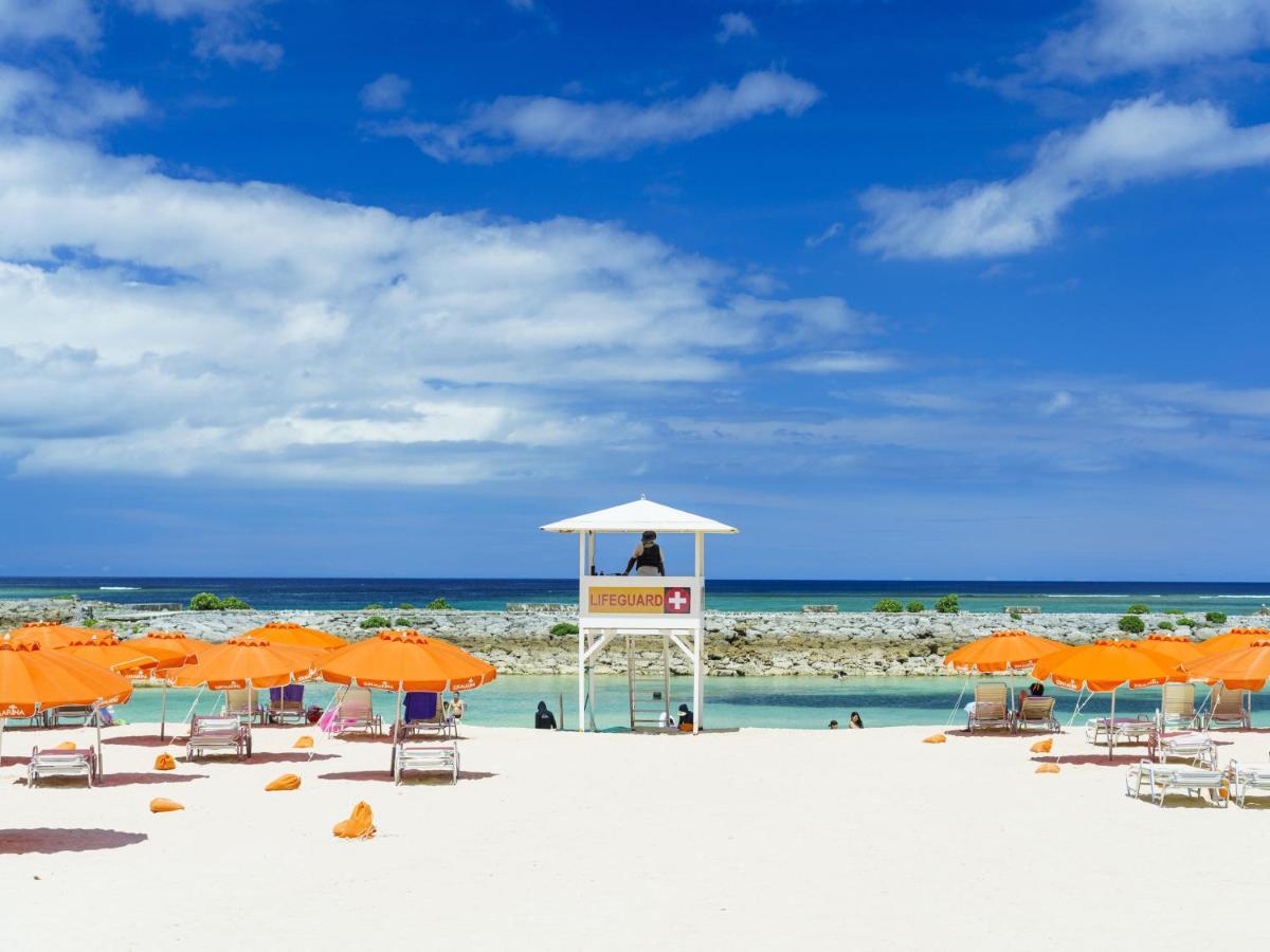 Sheraton Okinawa Sunmarina Resort Onna Bagian luar foto