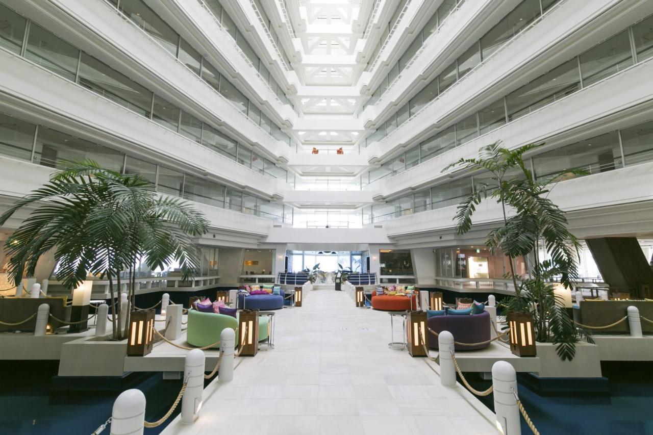 Sheraton Okinawa Sunmarina Resort Onna Bagian luar foto